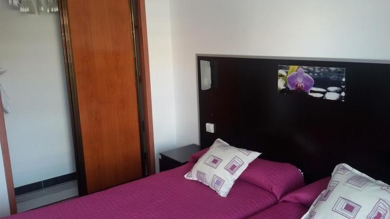 Apartamentos Los Aguacates 플라야 델 잉글스 객실 사진